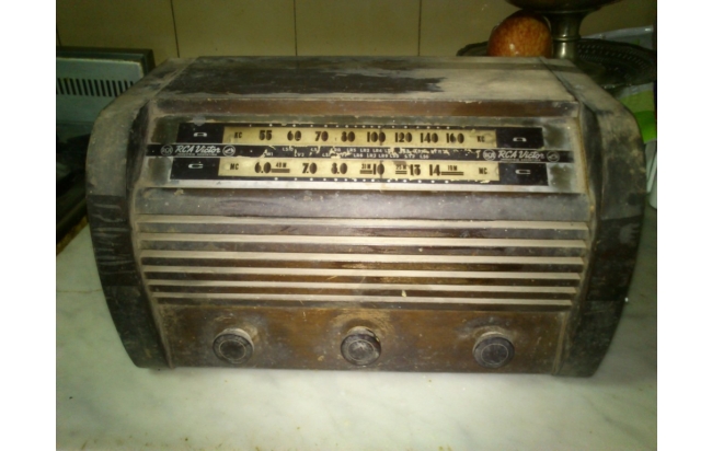radio rca victor modelo 63 MX.jpg