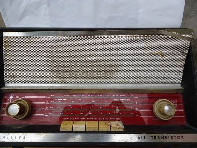 frente de la radio.jpg