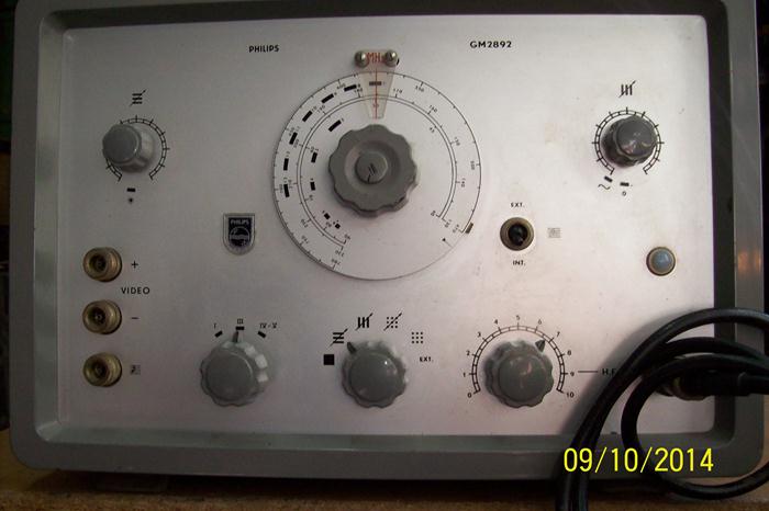 patron tv philips holandes 001_700x466.jpg