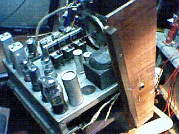 Jorcin Radio Chasis vista sup_600x450.jpg